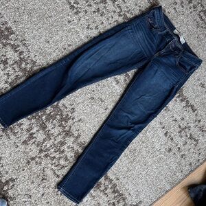 Hollister Skinny Jeans in Deep Indigo Wash